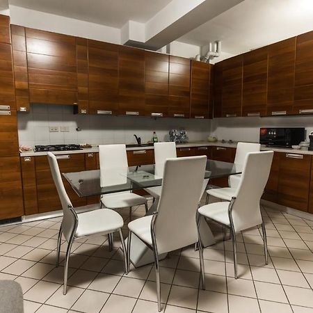 Federico House Apartment Болоня Екстериор снимка