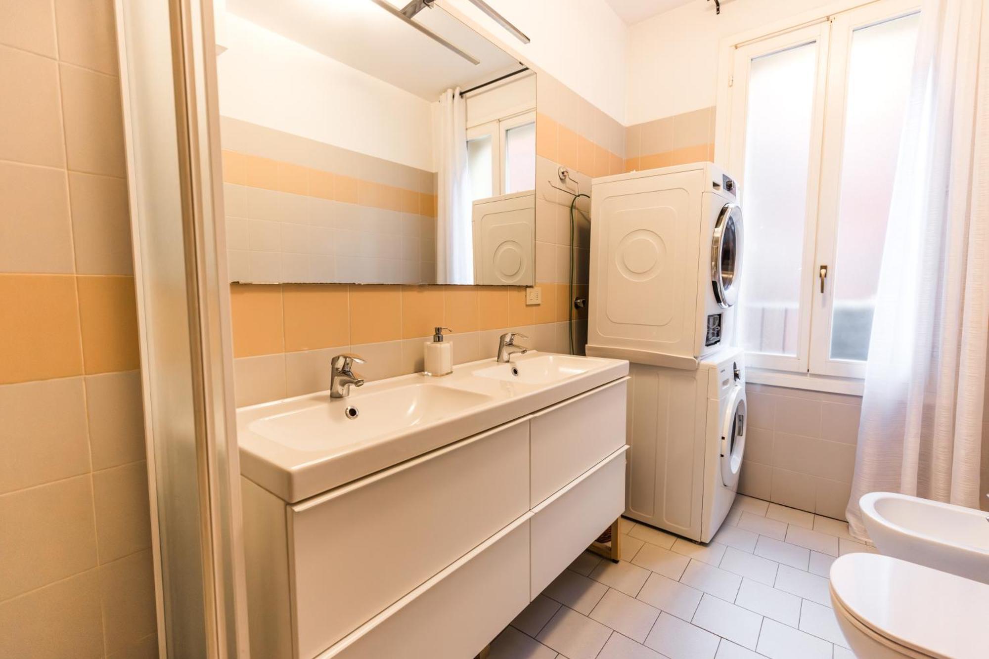 Federico House Apartment Болоня Екстериор снимка